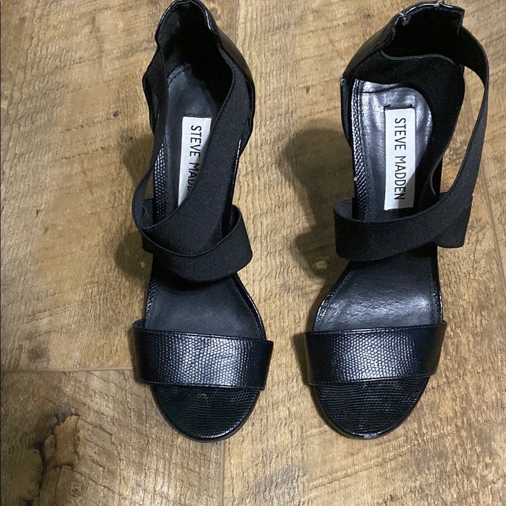 Steve Madden Black Women's Sandals Women’s Size 6
